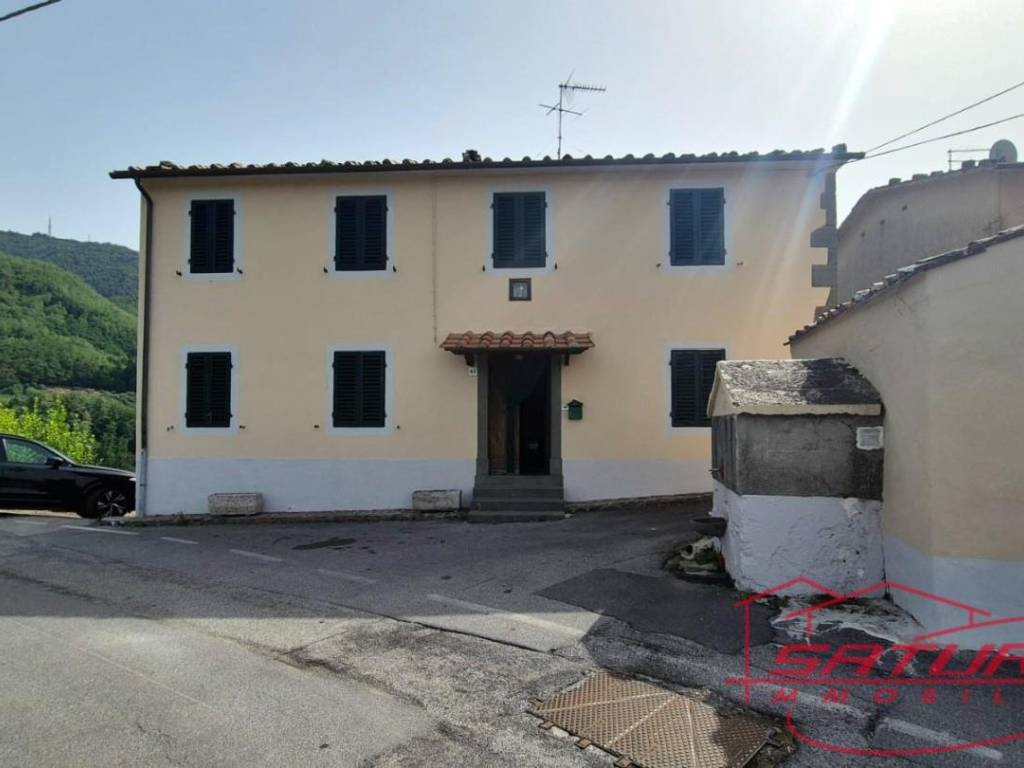 casa indipendente in vendita a Capannori in zona San Gennaro