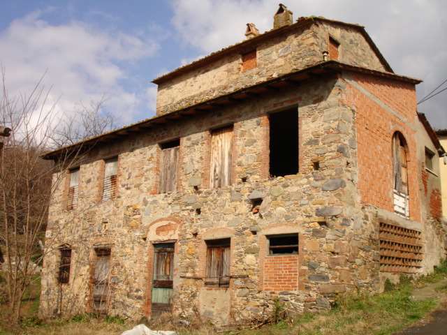 casa indipendente in vendita a Capannori