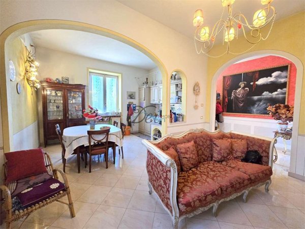 casa indipendente in vendita a Capannori