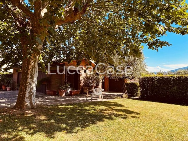 casa indipendente in vendita a Capannori