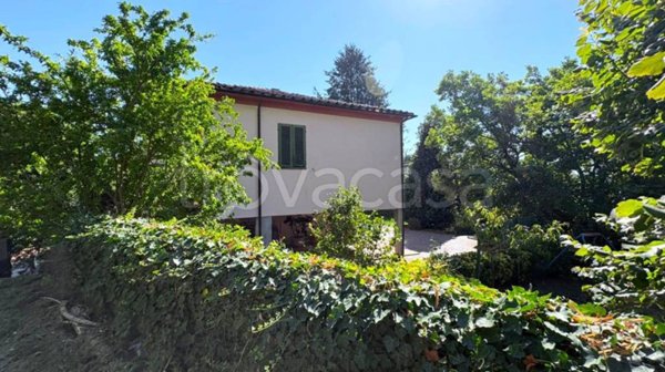 casa indipendente in vendita a Capannori in zona Marlia