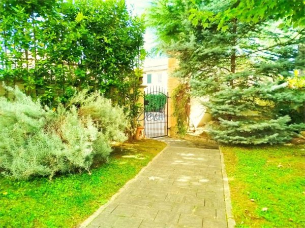 appartamento in vendita a Capannori in zona Lunata