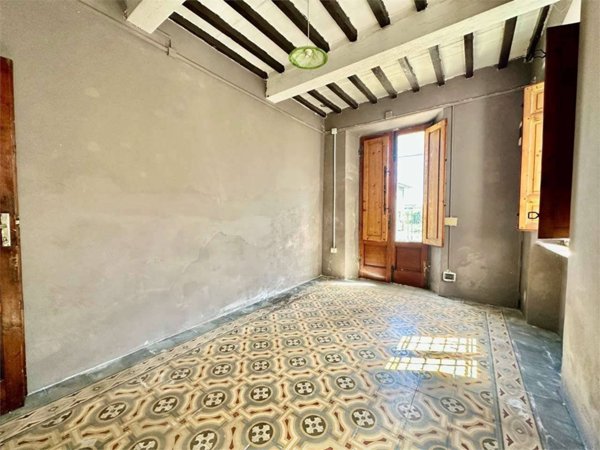 casa indipendente in vendita a Capannori in zona Segromigno in Monte