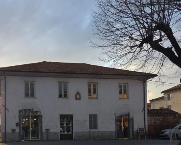 casa indipendente in vendita a Capannori in zona Lammari