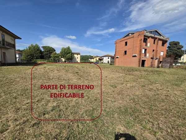 terreno in vendita a Capannori in zona Castelvecchio di Compito