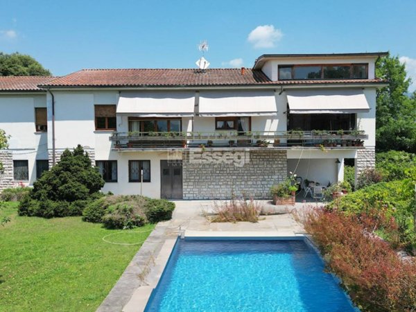 casa indipendente in vendita a Capannori in zona Lammari