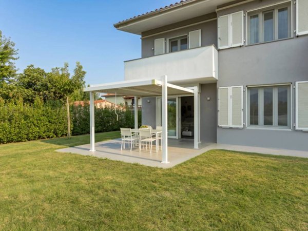 casa indipendente in vendita a Capannori in zona Santa Margherita