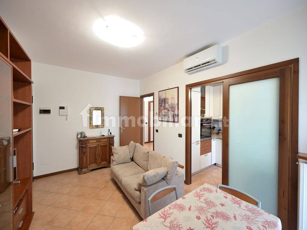 appartamento in vendita a Capannori in zona Lammari