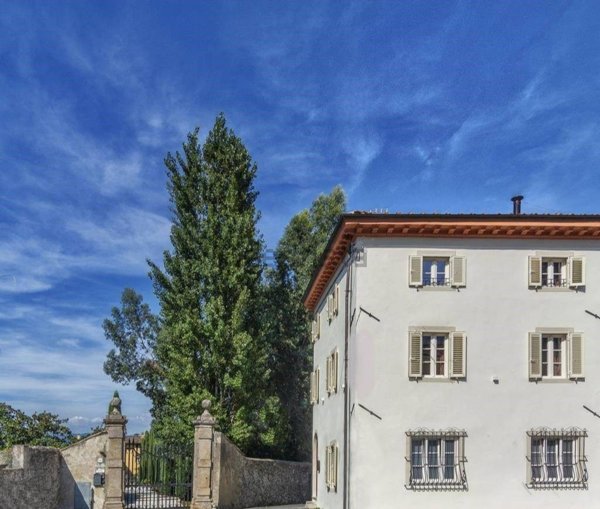 casa indipendente in vendita a Capannori in zona Vorno