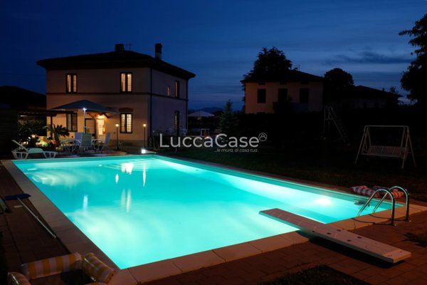 casa indipendente in vendita a Capannori in zona Marlia