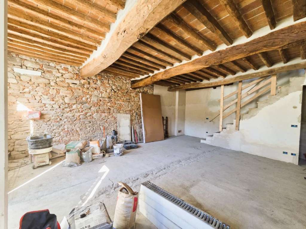 casa indipendente in vendita a Capannori in zona Guamo