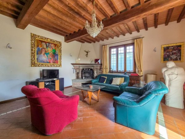 casa indipendente in vendita a Capannori