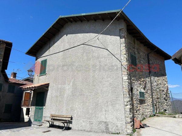 appartamento in vendita a Careggine