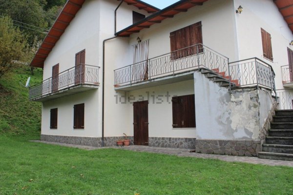 casa indipendente in vendita a Careggine
