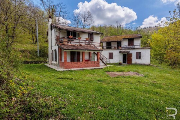 casale in vendita a Careggine