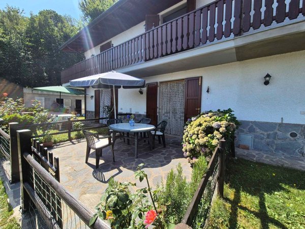 appartamento in vendita a Careggine in zona Vianova