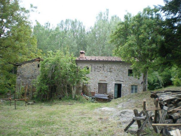 casa indipendente in vendita a Castelnuovo di Garfagnana