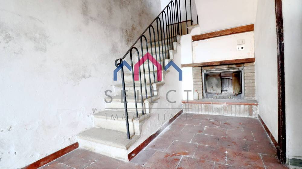 casa indipendente in vendita a Castelnuovo di Garfagnana