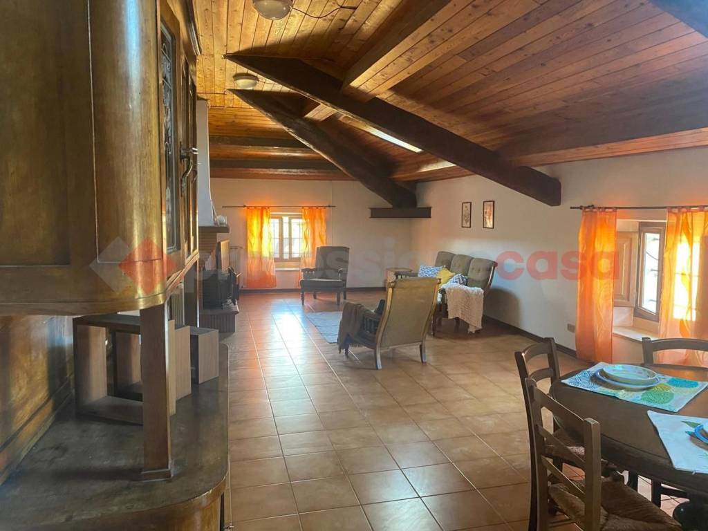 appartamento in vendita a Castelnuovo di Garfagnana