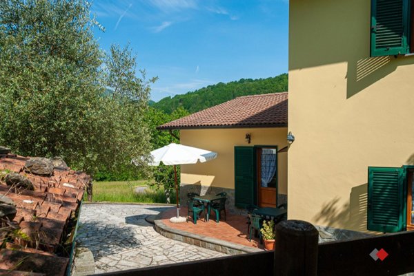 casa indipendente in vendita a Castelnuovo di Garfagnana