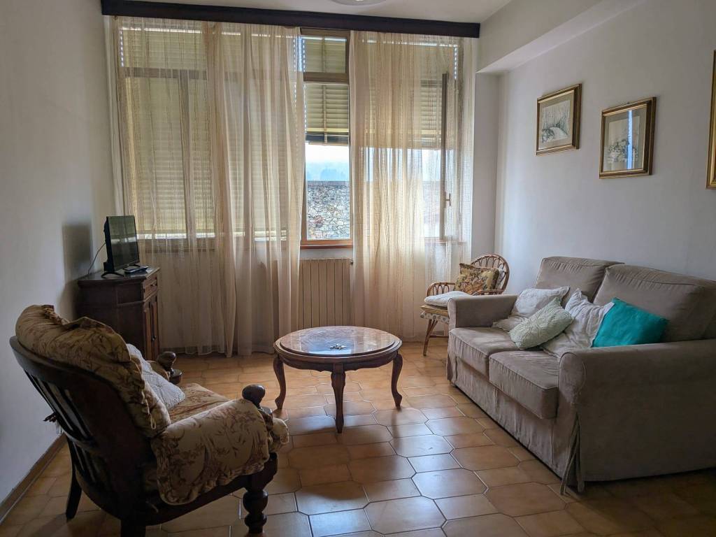 appartamento in vendita a Castelnuovo di Garfagnana