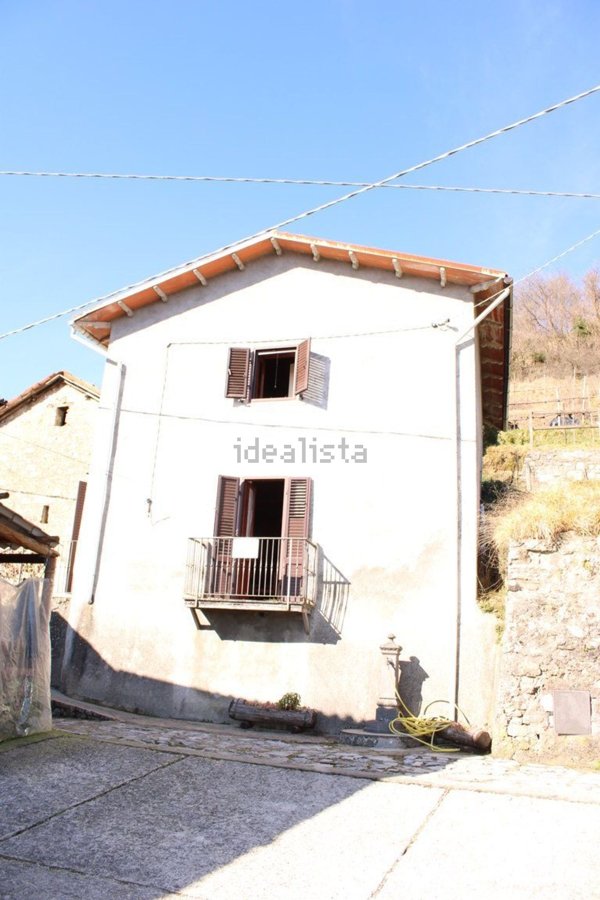 appartamento in vendita a Castelnuovo di Garfagnana in zona Rontano