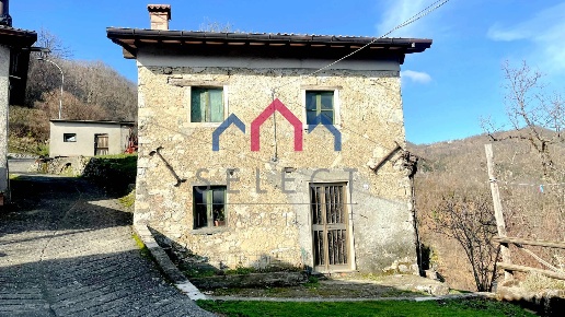 casale in vendita a Castelnuovo di Garfagnana