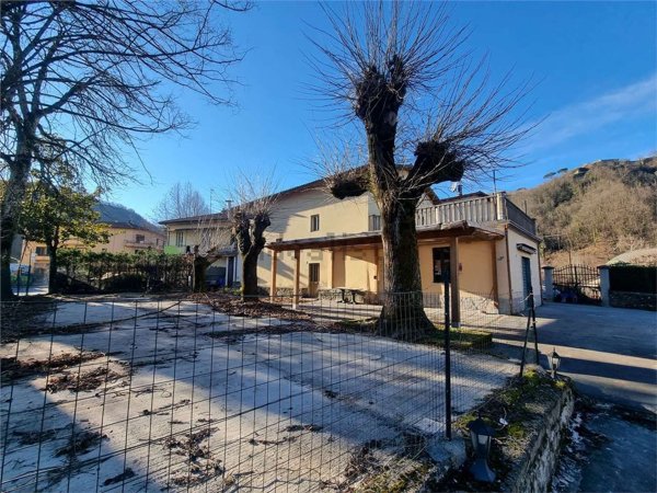appartamento in vendita a Castelnuovo di Garfagnana