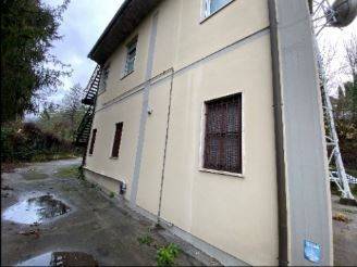 locale commerciale in vendita a Castelnuovo di Garfagnana