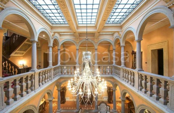casa indipendente in vendita a Castelnuovo di Garfagnana