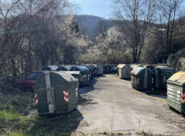 pentavano in vendita a Castelnuovo di Garfagnana