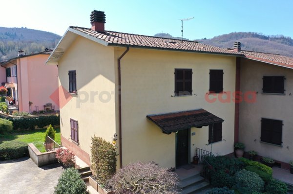 casa indipendente in vendita a Castelnuovo di Garfagnana
