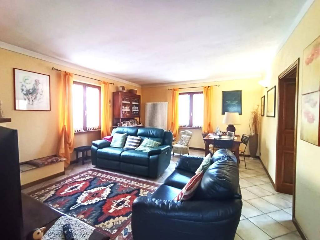 casa indipendente in vendita a Castelnuovo di Garfagnana