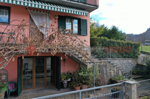 casa indipendente in vendita a Castelnuovo di Garfagnana in zona Monteperpoli