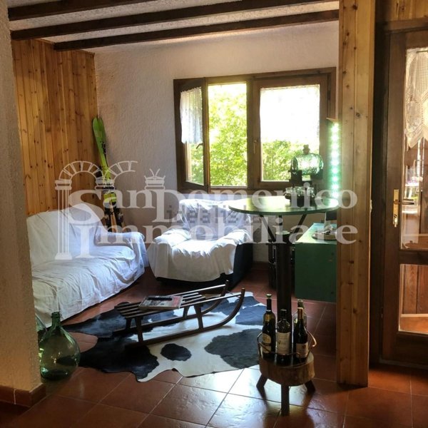 casa indipendente in vendita a Castelnuovo di Garfagnana
