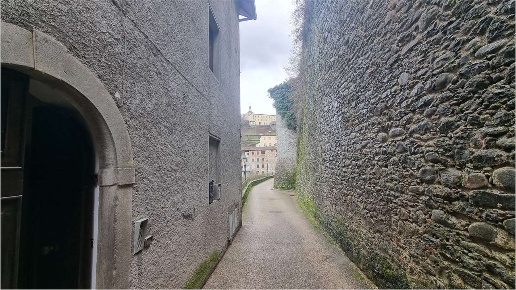 appartamento in vendita a Castelnuovo di Garfagnana in zona Monteperpoli