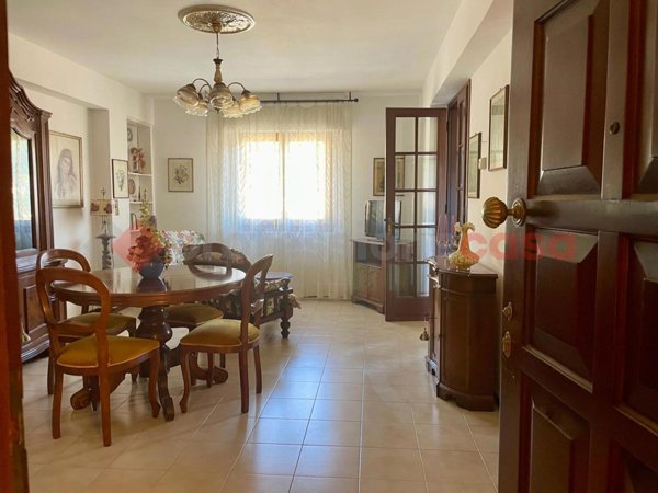 appartamento in vendita a Castelnuovo di Garfagnana in zona Monteperpoli