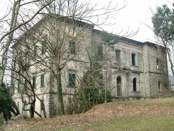 villa in vendita a Castiglione di Garfagnana