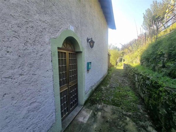 casa indipendente in vendita a Castiglione di Garfagnana