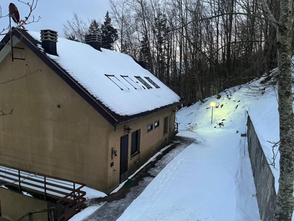 casa indipendente in vendita a Castiglione di Garfagnana