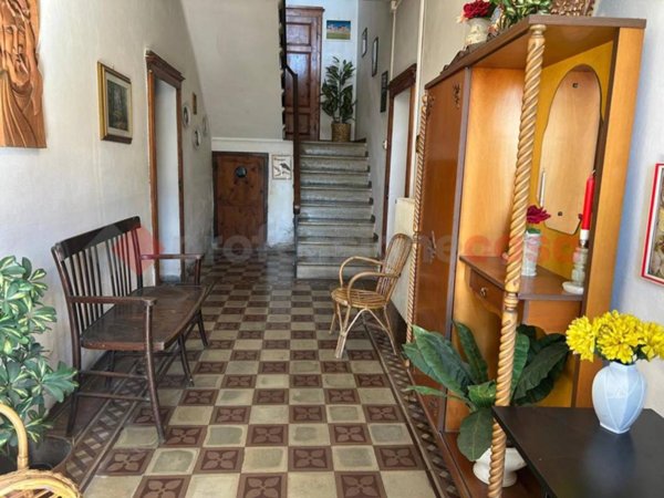 casa indipendente in vendita a Castiglione di Garfagnana in zona Cerageto