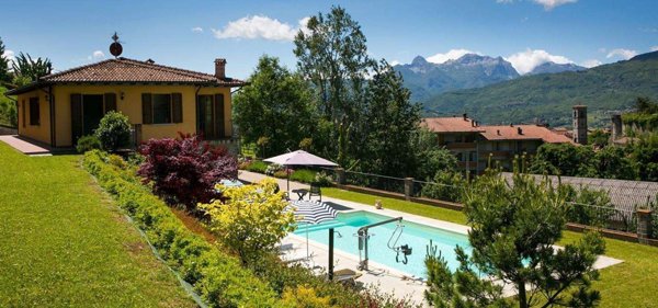 casa indipendente in vendita a Castiglione di Garfagnana
