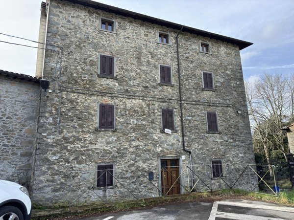 casa indipendente in vendita a Castiglione di Garfagnana