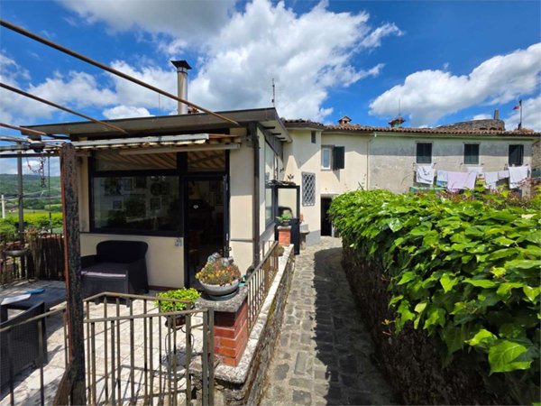 casa indipendente in vendita a Castiglione di Garfagnana