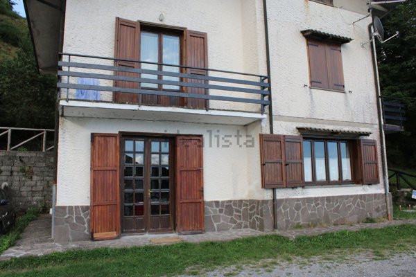 appartamento in vendita a Castiglione di Garfagnana