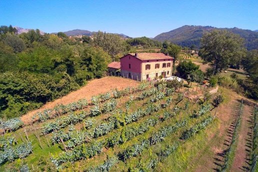 casa indipendente in vendita a Castiglione di Garfagnana