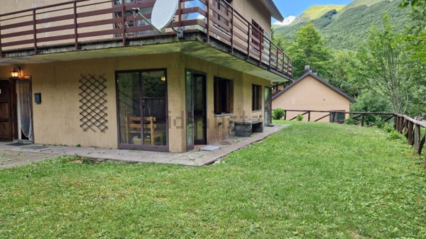 appartamento in vendita a Castiglione di Garfagnana in zona Cerageto