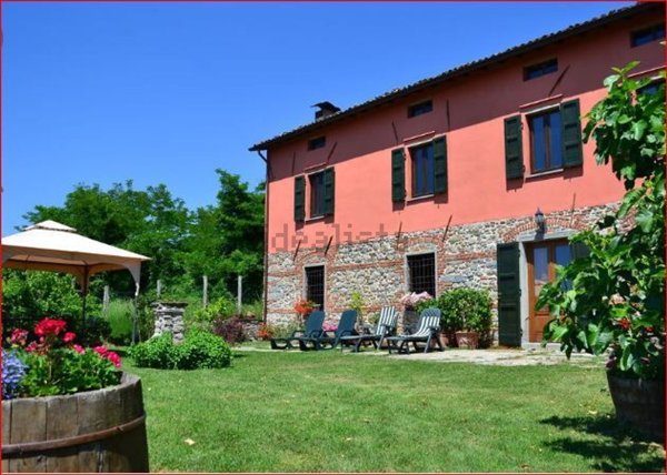 casa indipendente in vendita a Castiglione di Garfagnana
