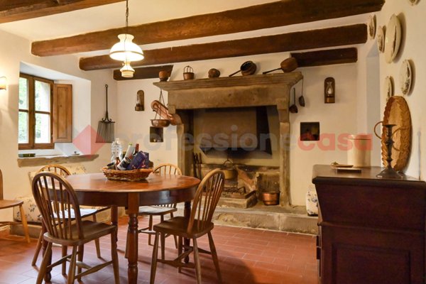 casale in vendita a Castiglione di Garfagnana in zona Cerageto