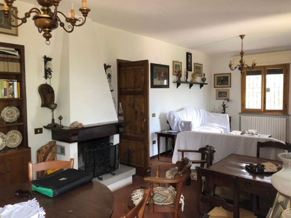 casa indipendente in vendita a Coreglia Antelminelli